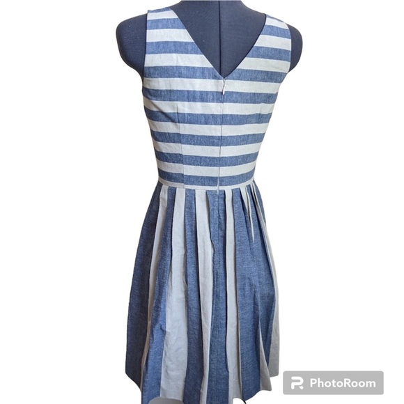 Antonio Melani Dress Size 4 - Picture 6 of 11